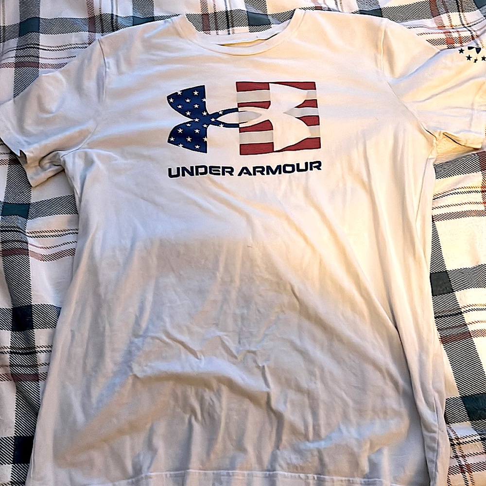 Boys under armor shirt